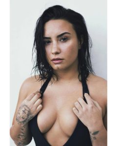 5 Times Demi Took A Plunge
