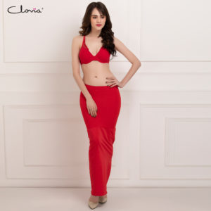 Flaunt a mermaid-like figure on your D-day