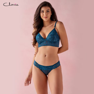 Lace Non-Padded Non-Wired Caged Back Bralette & Bikini Panty