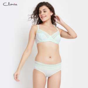 Non-Padded Underwired Multiway Bra & Bikini Panty