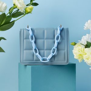 tote bags as date night gift